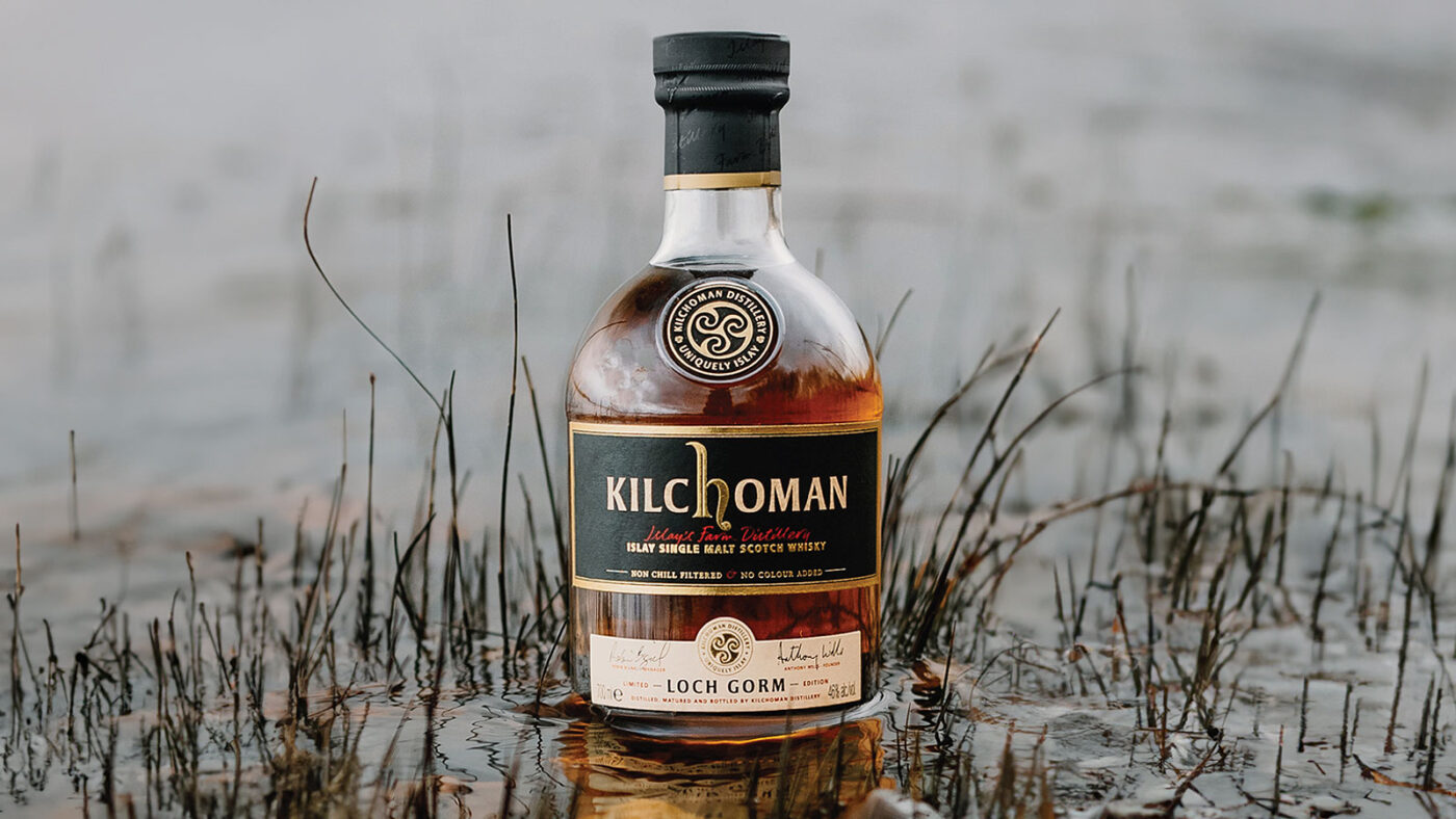 Mit dem Kilchoman Loch Gorm 2024 hat die Brennerei einen weiteren Whisky der Serie veröffentlicht. Ab demnächst ist er erhältlich.